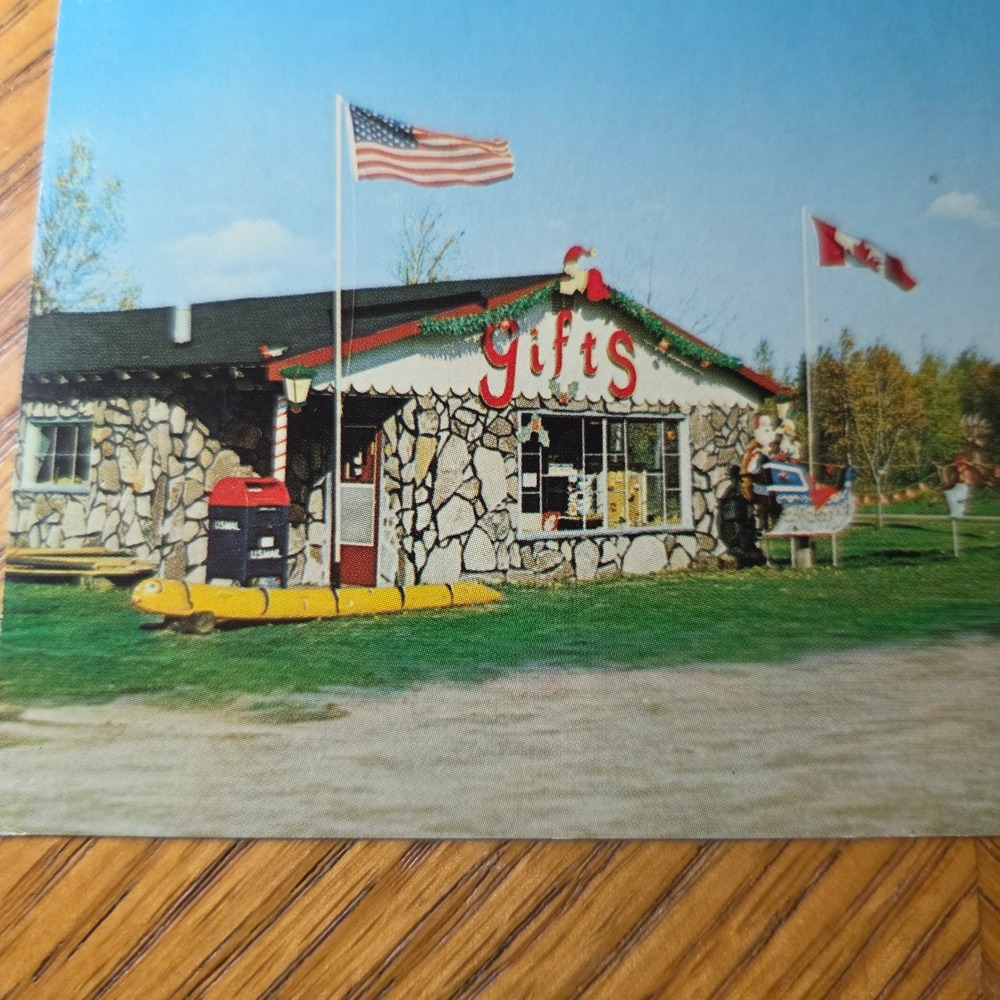 Vintage Postcard Christmas Michigan Gifts from Old St Nicks 1967 Hiawatha Card